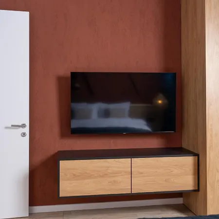 Апартаменти Win Herastrau - Luxury Jungle Vibes 2br - Private Parking *