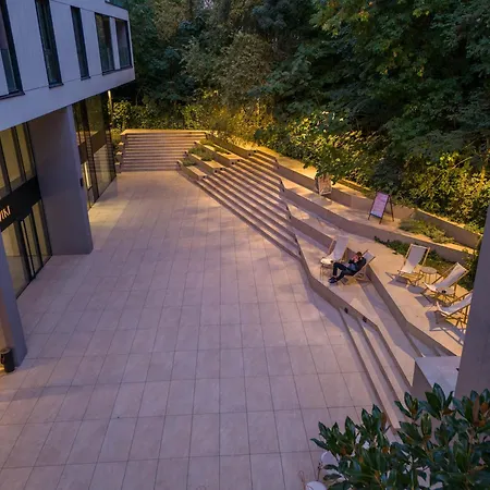 Apartment Win Herastrau - Luxury Jungle Vibes 2br - Private Parking