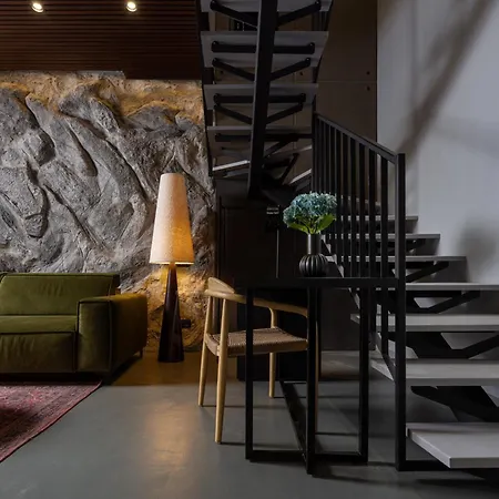 Win Herastrau - Luxury Jungle Vibes 2br - Private Parking Apartment Bucharest