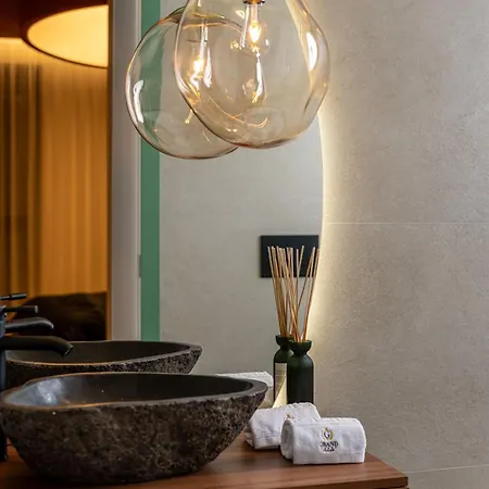 Win Herastrau - Luxury Jungle Vibes 2br - Private Parking